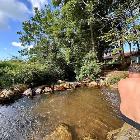 Ferme Ihartzetako Homestay Ascain